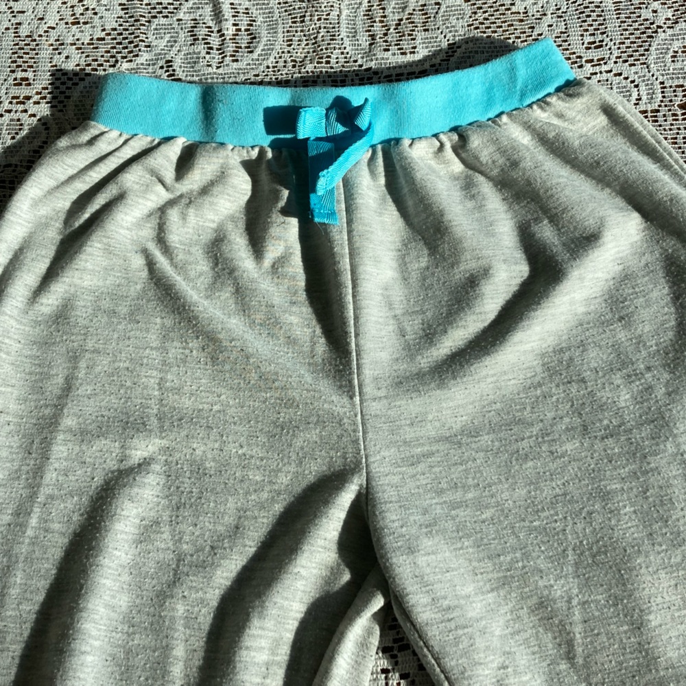 Grey sweatpants 14/16